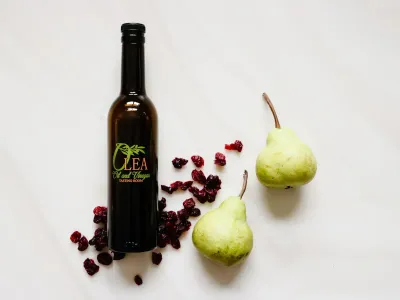 Olea Cranberry Pear White Balsamic Vinegar