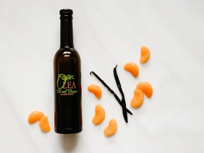 Olea Cara-Cara Orange Vanilla White Balsamic Vinegar