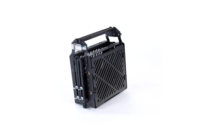 Hellrazr Bear Trap Portable Campfire Grill