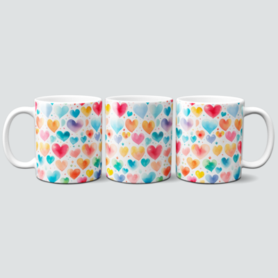 Tasse mit bunten Aquarell Herzen