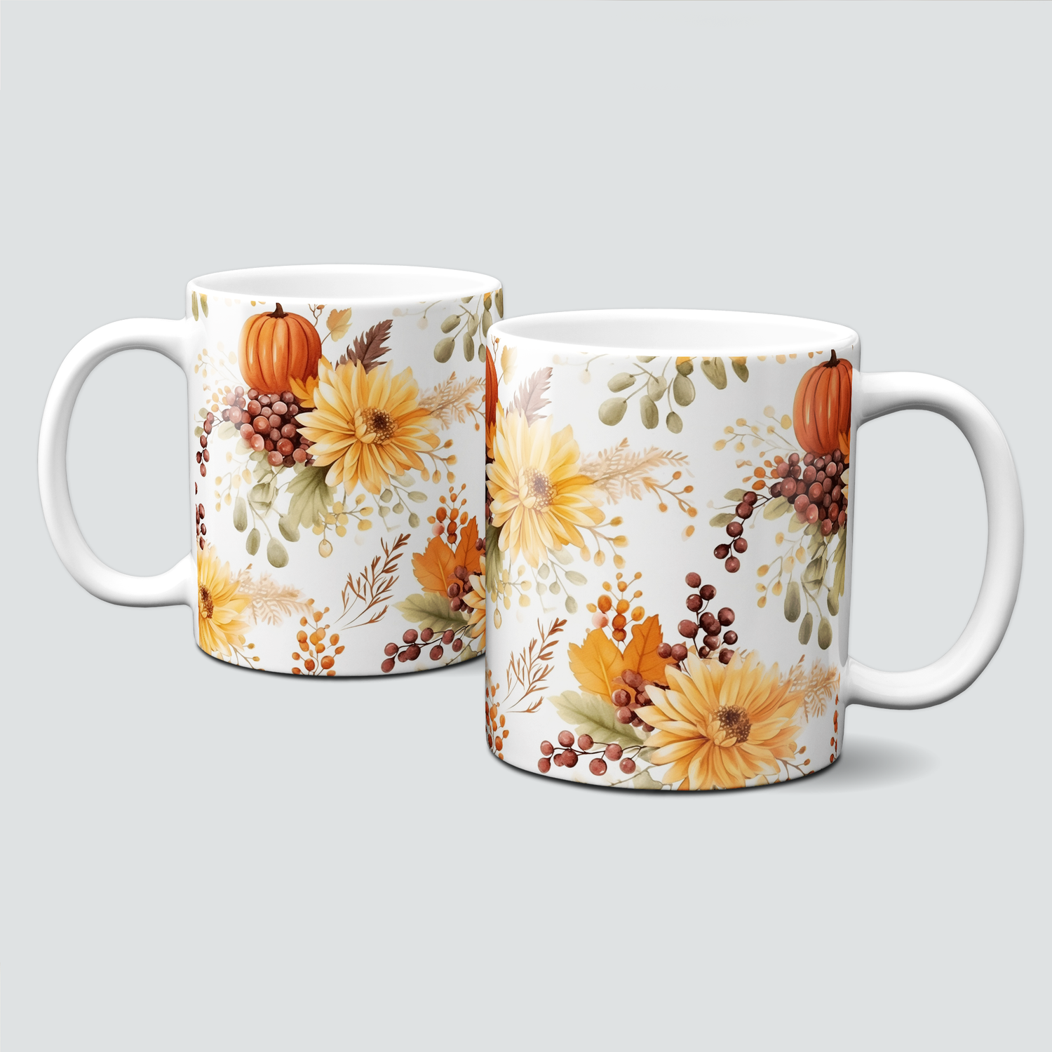 Tasse mit Herbstmotiven - Arrangement aus Kürbissen, Blumen und Blättern