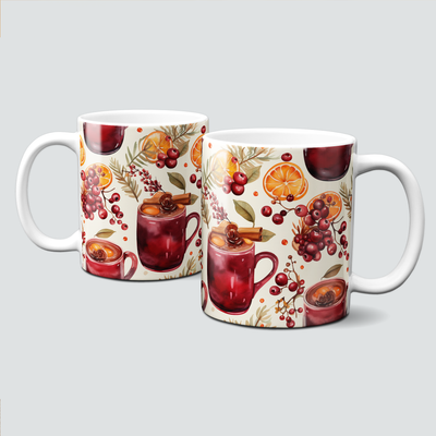 Tasse mit schönen Herbstmotiven - Glühwein, Beeren, Orangen, Zimt