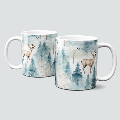 Keramiktasse mit Weihnachtsmotiv - Rentier-Wald-Schneelandschaft Keramiktasse mit Weihnachtsmotiv - Rentier-Wald-Schneelandschaft