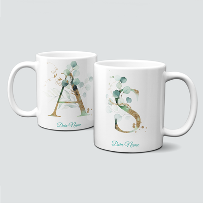 individuelle Tasse mit Eukalyptus und goldenem Monogramm