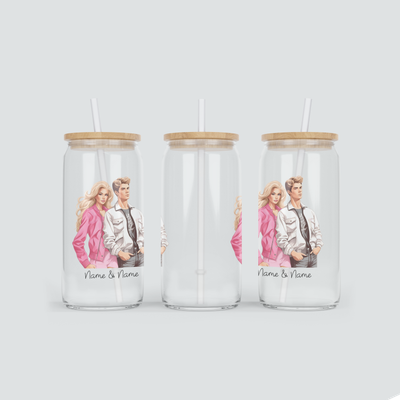 Personalisierter Glas Becher fĂŒr PĂ€rchen in Pink inkl. Bambus Deckel & Strohhalm Personalisierter Glas Becher fĂŒr PĂ€rchen in Pink inkl. Bambus Deckel & Strohhalm