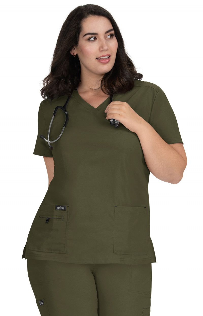koi Basics Becca Women&#39;s 4-Pocket Stretch Scrub Top