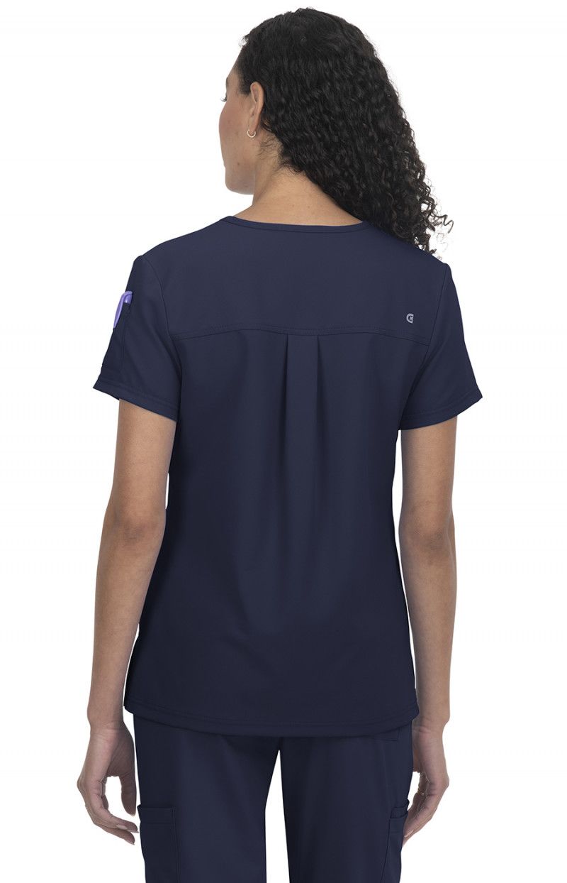 koi Cardi Women&#39;s 3-Pocket V-Neck Scrub Top