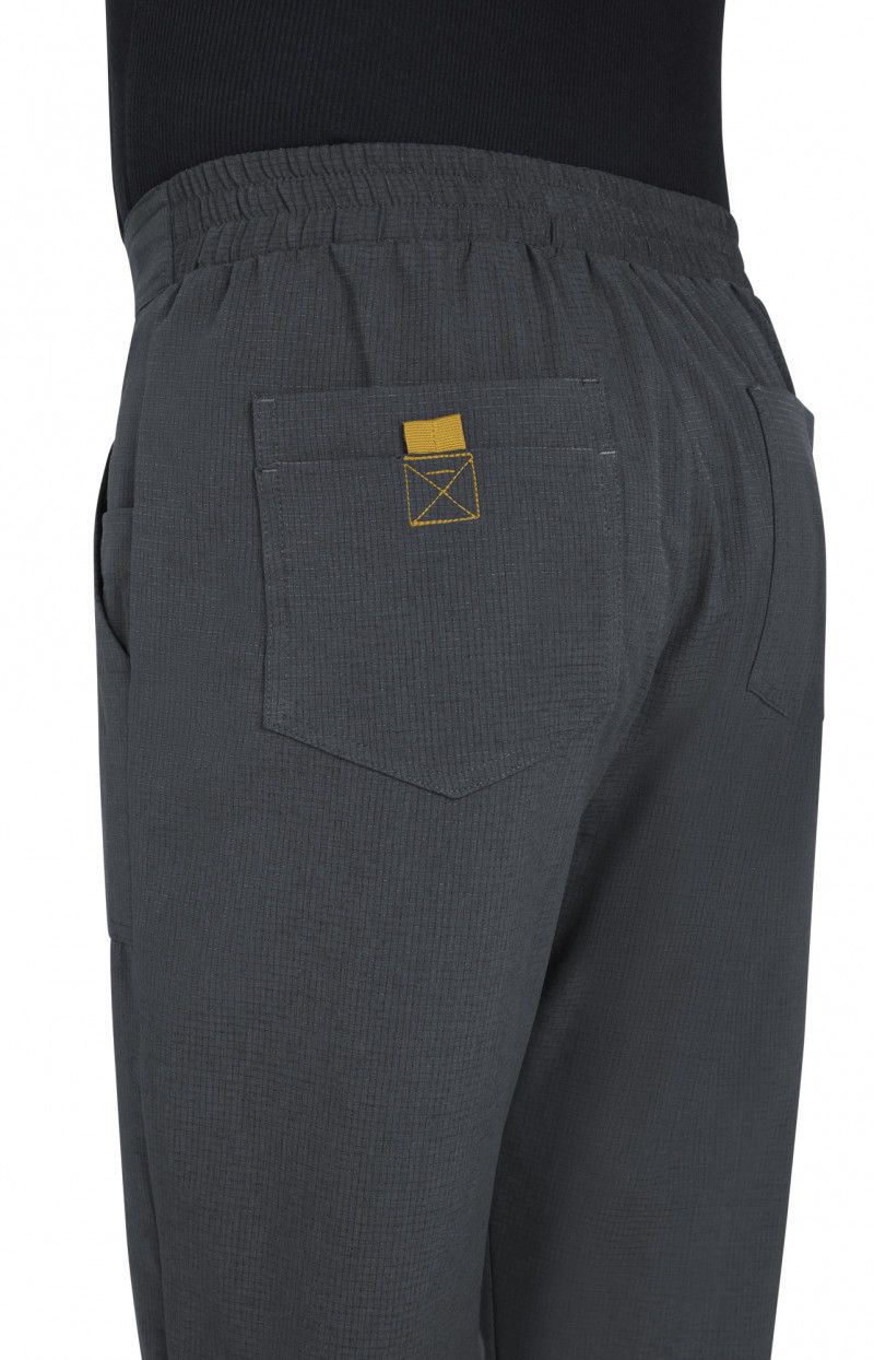Solis x koi Ondra Men’s 9-Pocket Scrub Pant