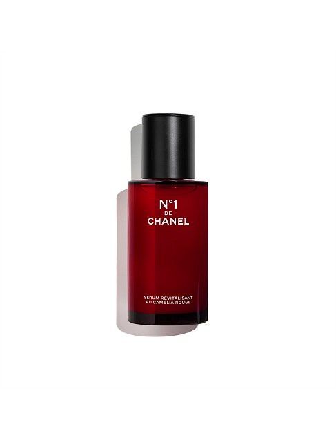 CHANEL N°1 DE CHANEL REVITALIZING SERUM Prevents And Corrects The Appearance Of The 5 Signs Of Aging