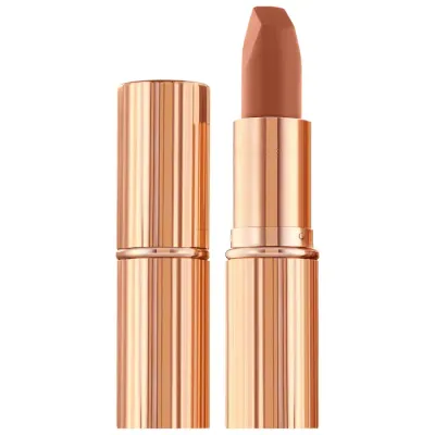Charlotte Tilbury  Matte Revolution Hydrating Lipstick in  Catwalking - nude peach matte