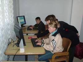 Monthly Computer Class for one Romanian Youth