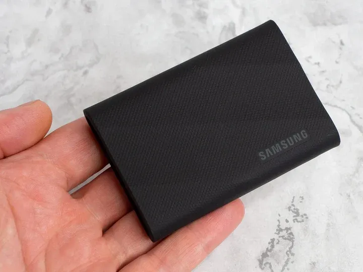 Samsung T9 1TB Portable External SSD, Black MU-PG1T0B/WW