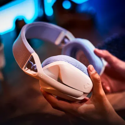 Logitech G435 Wireless Headset for PC, PS4, PS5, Nintendo Switch, Mobile with Built-in Mic