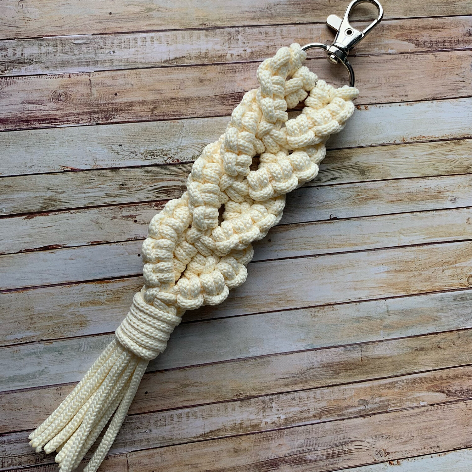 Macrame yellow-beige keychain