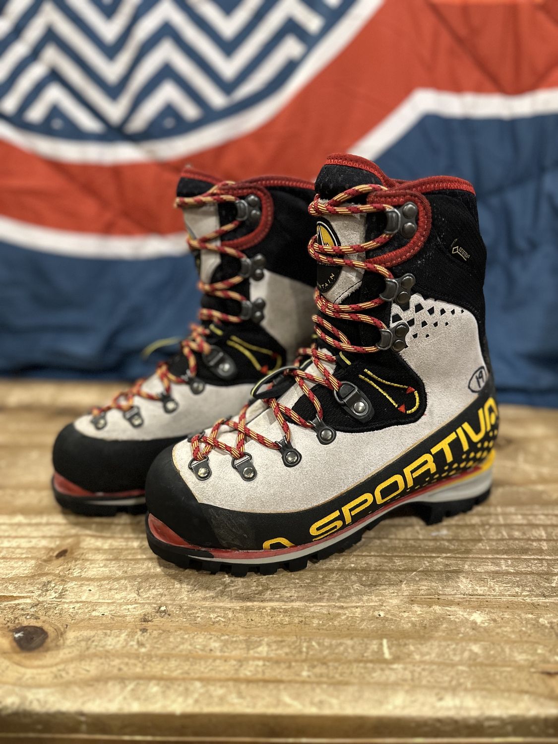 **USED** LA SPORTIVA W Nepal Cube Ice Boot, Size: Euro 36; US W 5.5