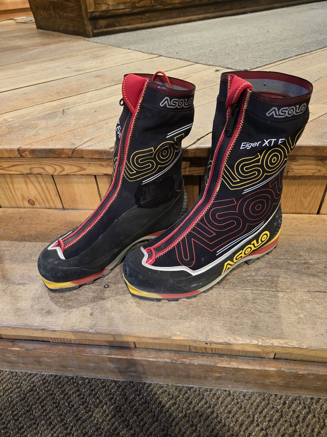 *USED* ASOLO Eiger XT Evo GV*