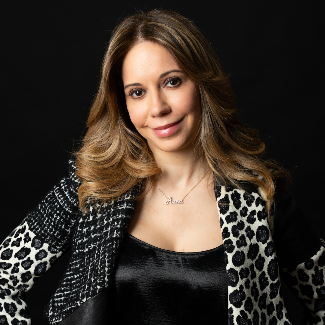 ? 30 Minute (In-Studio) Headshot Session