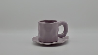 Nordic Tasse mit Untertasse aus Keramik in rosa