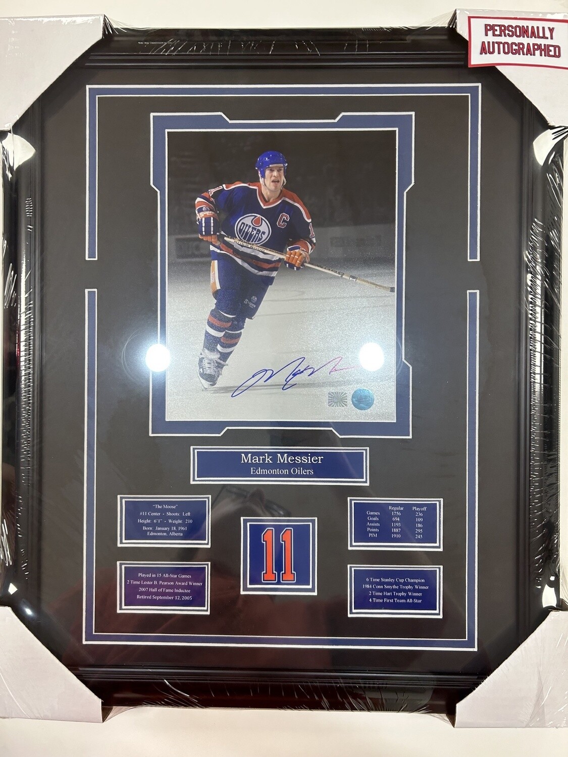 MARK MESSIER - AUTOGRAPHED EDMONTON OILERS 16X20 FRAME