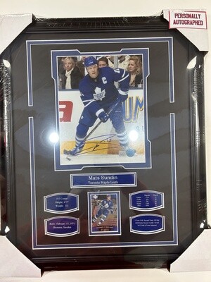 MATS SUNDIN - AUTOGRAPHED TORONTO MAPLE LEAFS 16X20 FRAME
