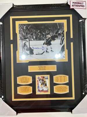 BOBBY ORR - AUTOGRAPHED BOSTON BRUINS 16X20 FRAME