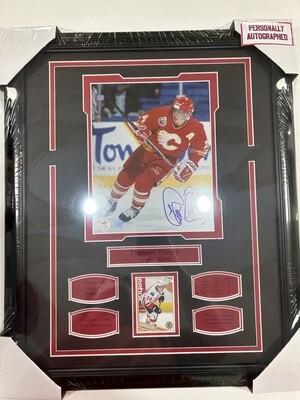 THEOREN FLEURY - AUTOGRAPHED CALGARY FLAMES 16X20 FRAME