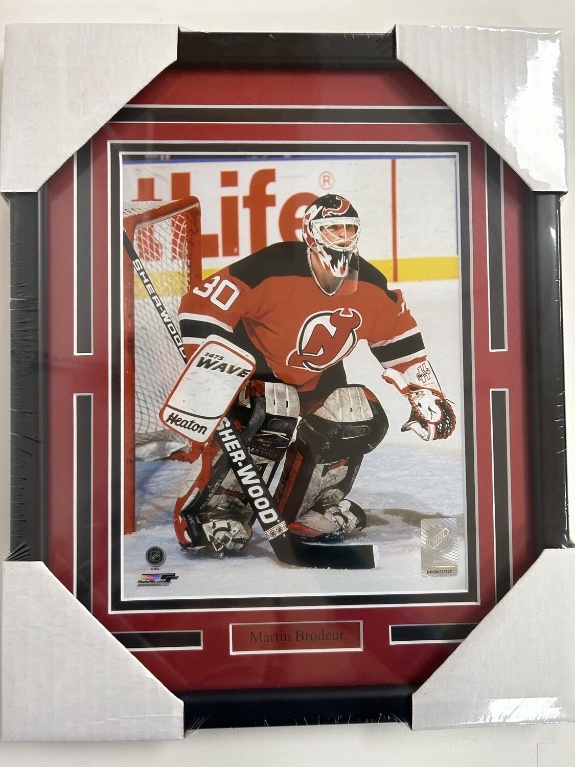 MARTIN BRODEUR - NEW JERSEY DEVILS 11X14 FRAME