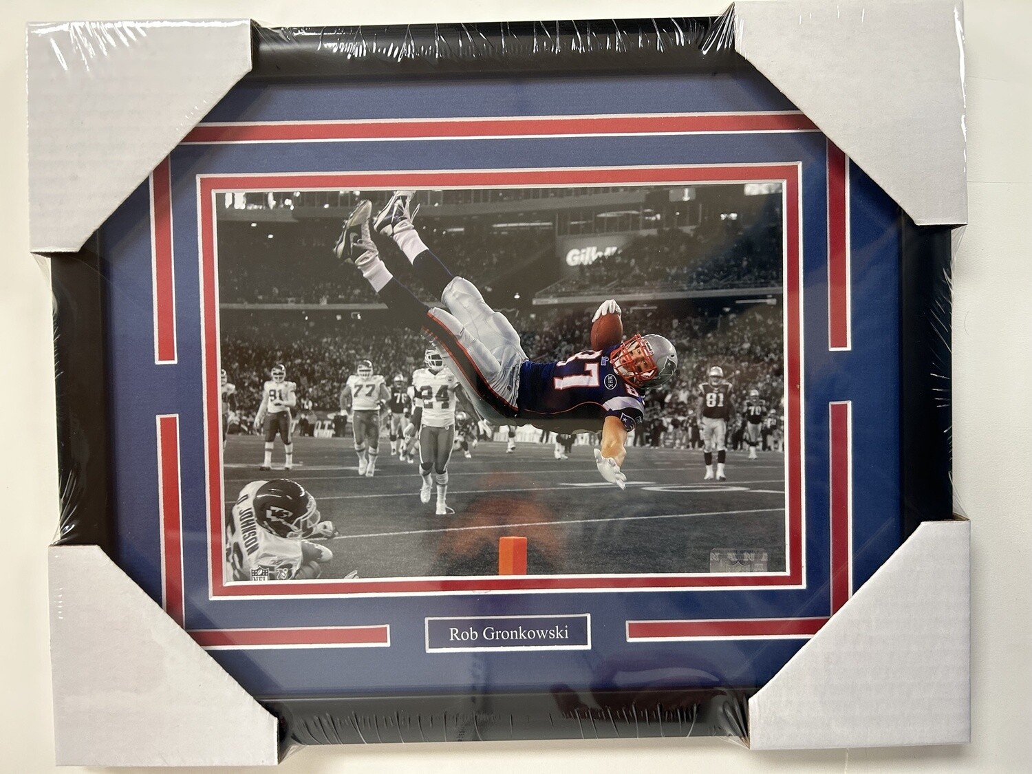 ROB GRONKOWSKI - NEW ENGLAND PATRIOTS 11X14 FRAME