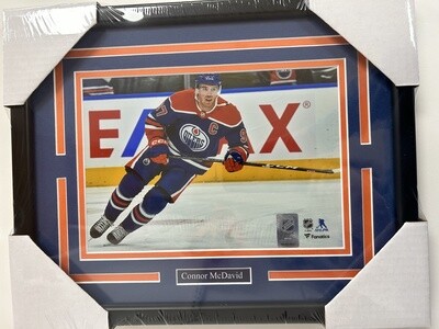 CONNOR MCDAVID - EDMONTON OILERS 11X14 FRAME