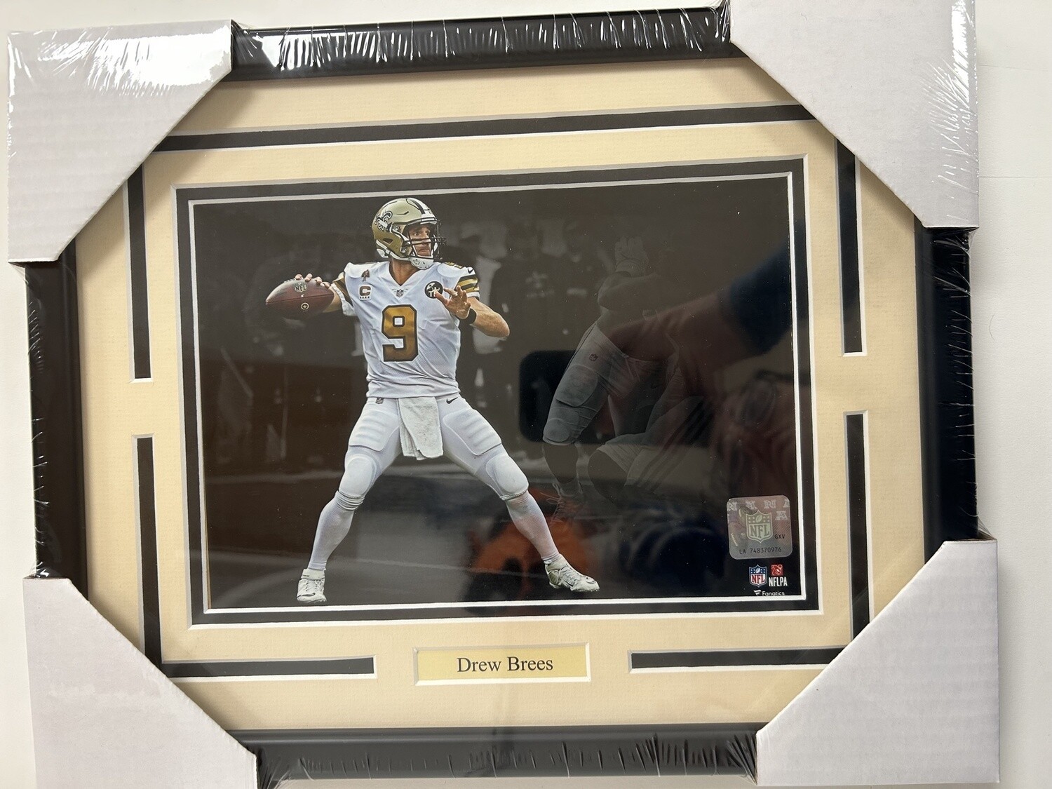 DREW BREES - NEW ORLEANS SAINTS 11X14 FRAME
