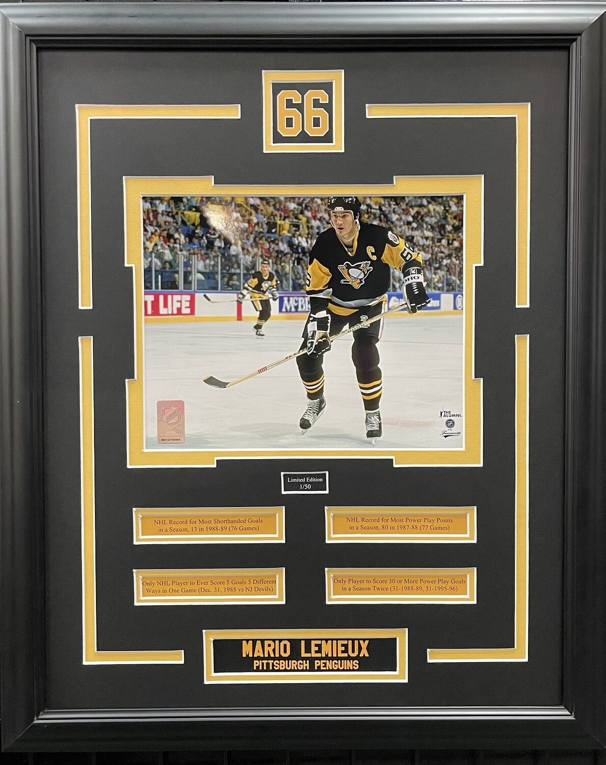 MARIO LEMIEUX - LIMITED EDITION 16X20 FRAME #/50 PITTSBURGH PENGUINS