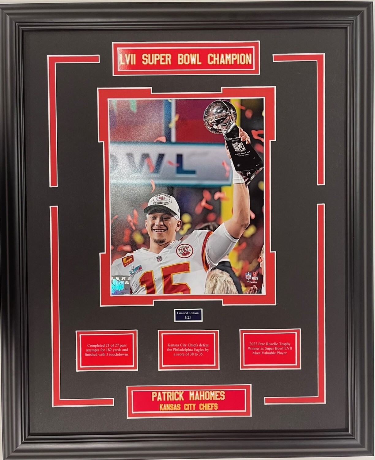 PATRICK MAHOMES - LIMITED EDITION 16X20 FRAME #/25 KANSAS CITY CHIEFS