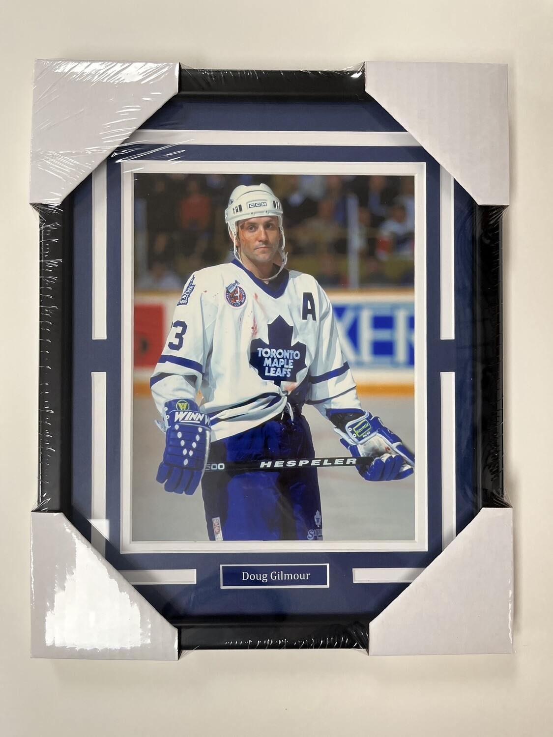 DOUG GILMOUR - TORONTO MAPLE LEAFS 11X14 FRAME