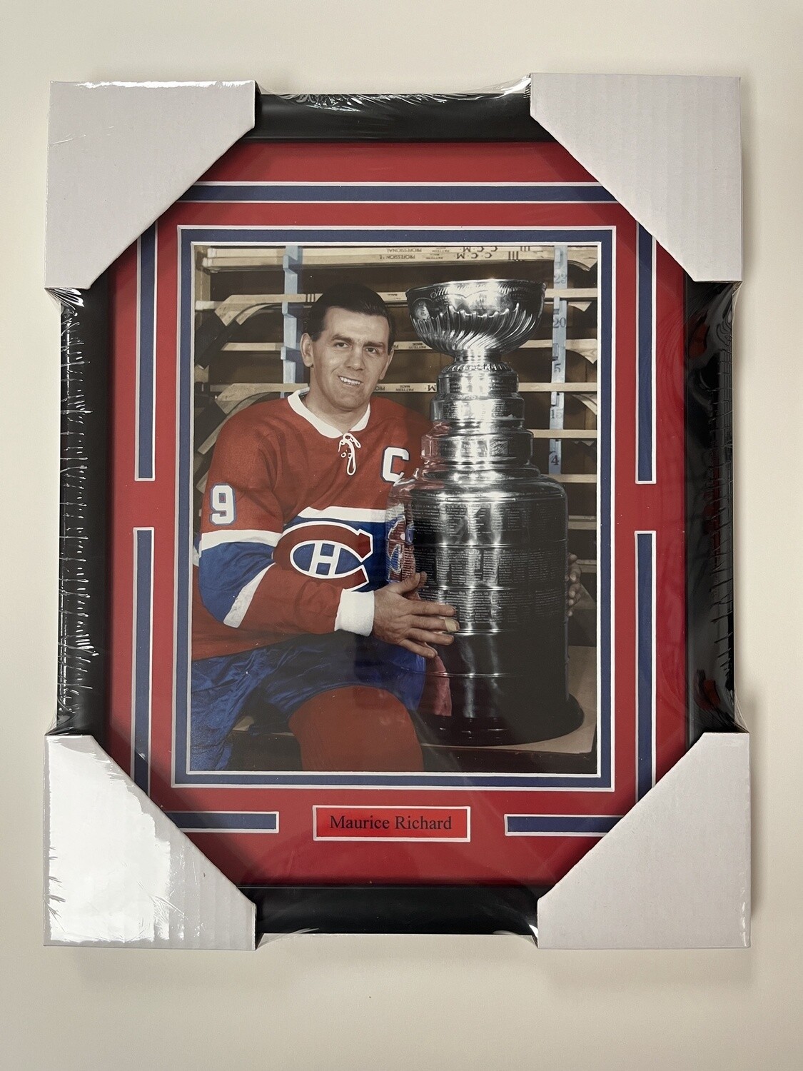 MAURICE RICHARD - MONTREAL CANADIENS 11X14 FRAME