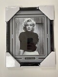 MARILYN MONROE - CELEBRITY 11X14 FRAME