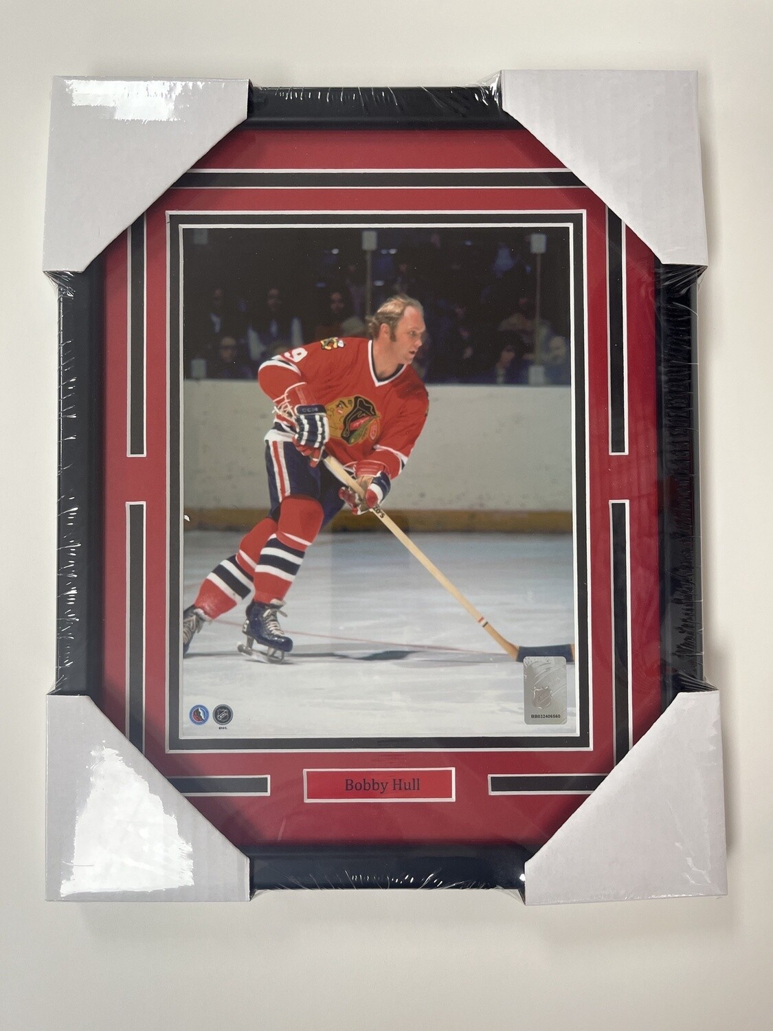 BOBBY HULL - CHICAGO BLACKHAWKS 11X14 FRAME