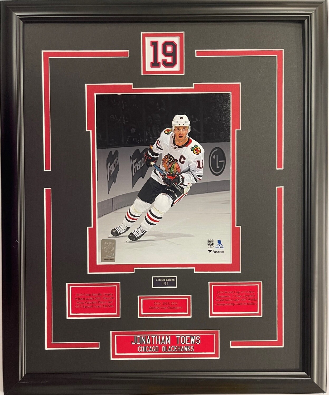 JONATHAN TOEWS - LIMITED EDITION 16X20 FRAME #/19 - CHICAGO BLACKHAWKS