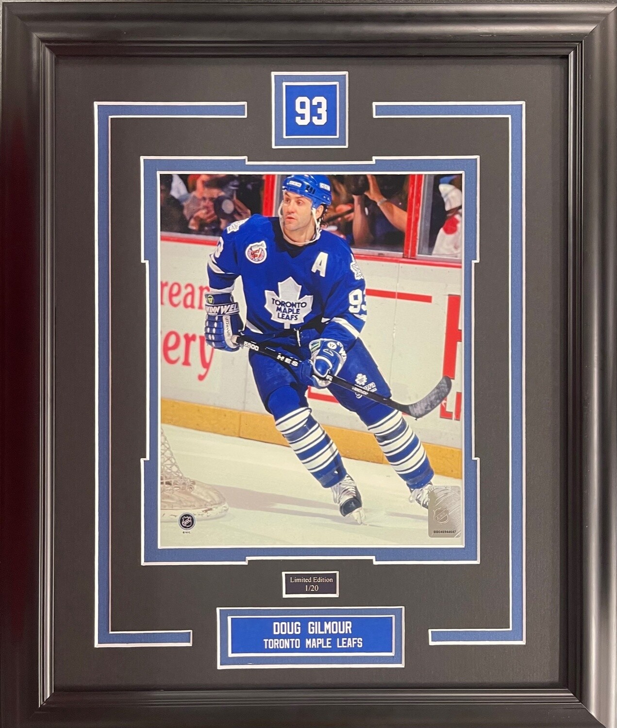 DOUG GILMOUR - TORONTO MAPLE LEAFS LIMITED EDITION #/20 13X16 FRAME