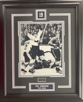 PAUL HENDERSON - TEAM CANADA LIMITED EDITION #/20 13X16 FRAME