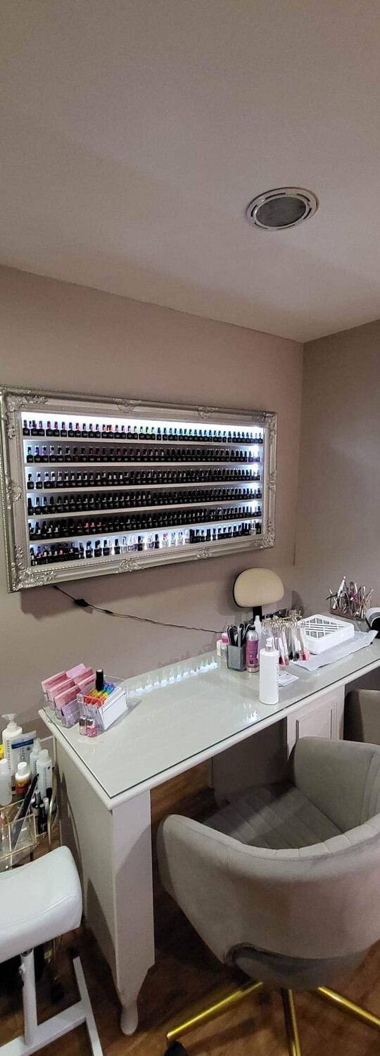 LOUISE    Nail Polish Display – ORNATE Extra Large Landscape