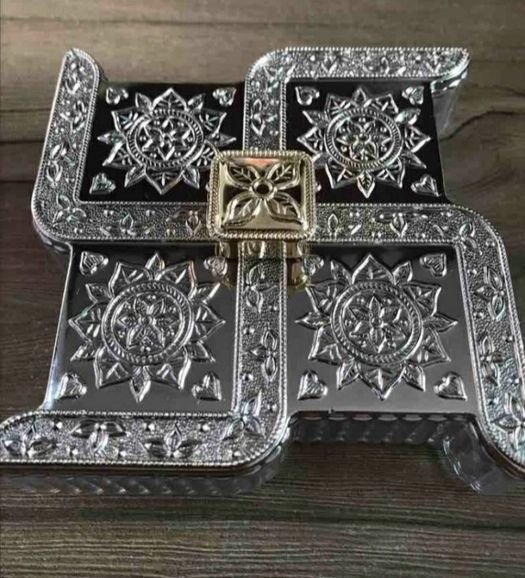 Silver swastik multipurpose box mini