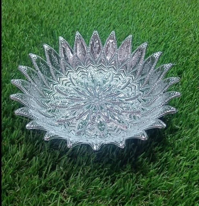 Traditional design serving tray  2pcs