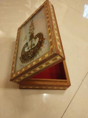 Wooden jewel box