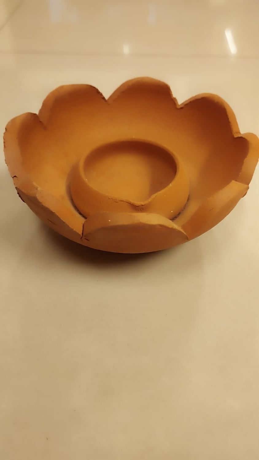 Mud Lotus plain Lamp