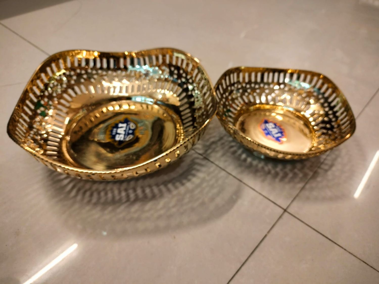 Brass fruit basket