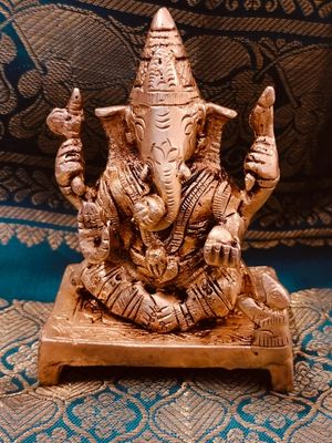 Brass vinayagar idol