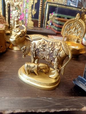 Brass kamadenu