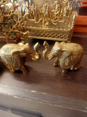 Brass elephant pair