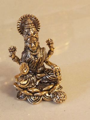 Brass Lakshmi (light weight)-1