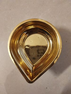 Brass diya (lightweight)